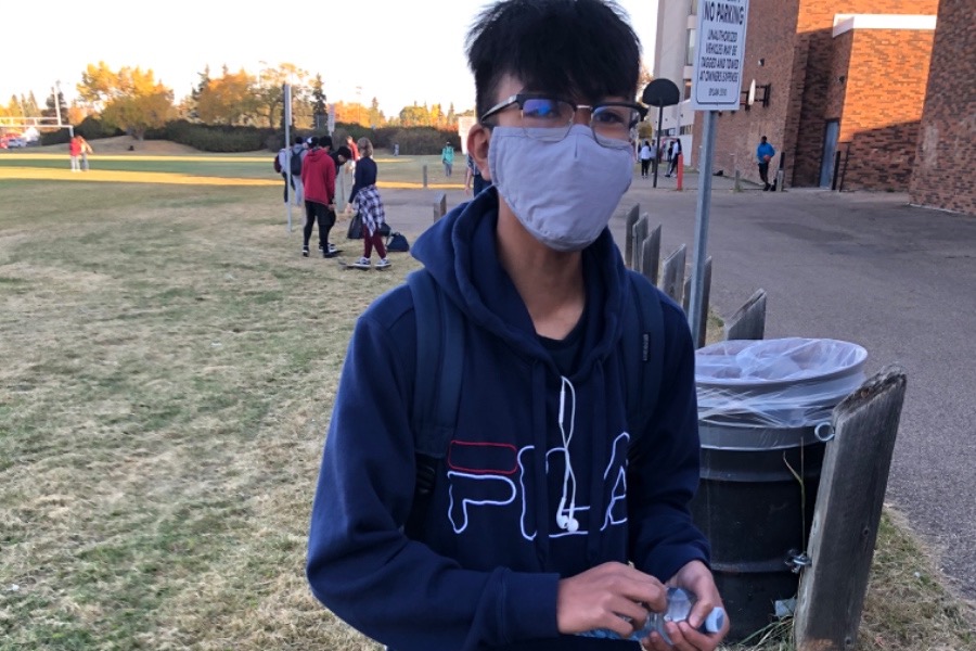 51519866_160185758650693_r.jpeg