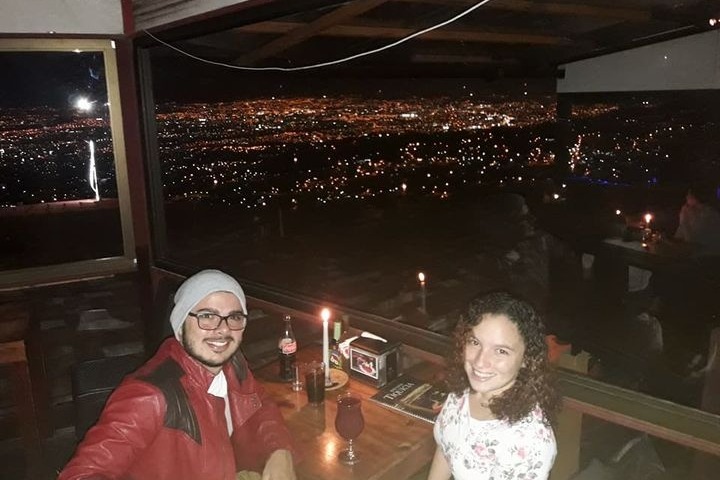 51640500_1601679928650565_r.jpeg