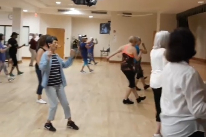 52246848_1604350210382816_r.jpeg