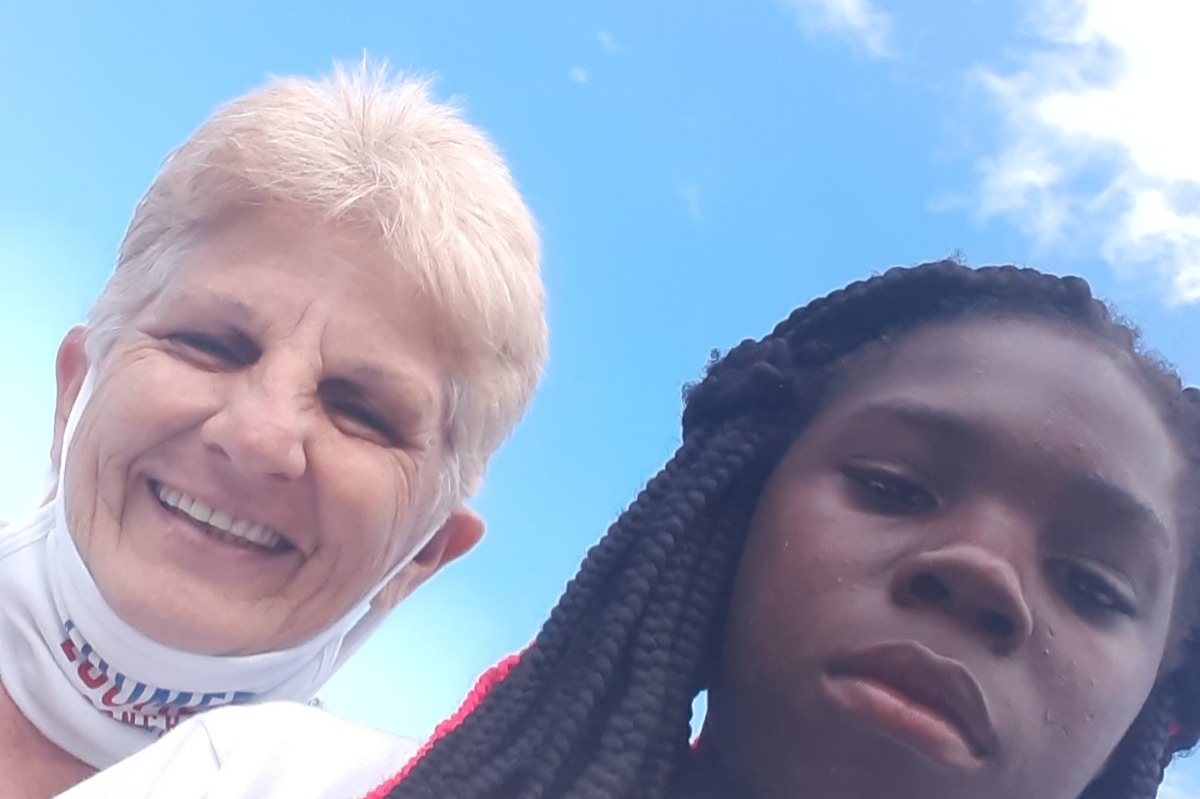 52675956_1605733361722158_r.jpeg
