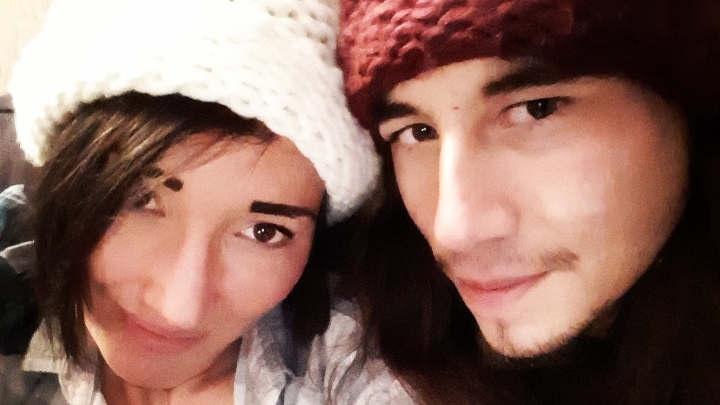 Help us so we can get back on our feet photo