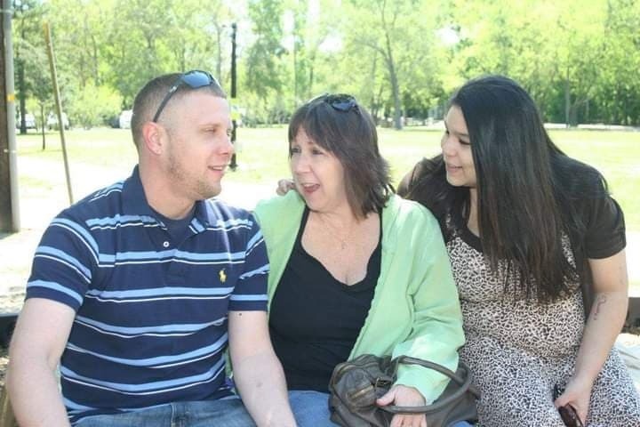 53575090_1609177255156664_r.jpeg