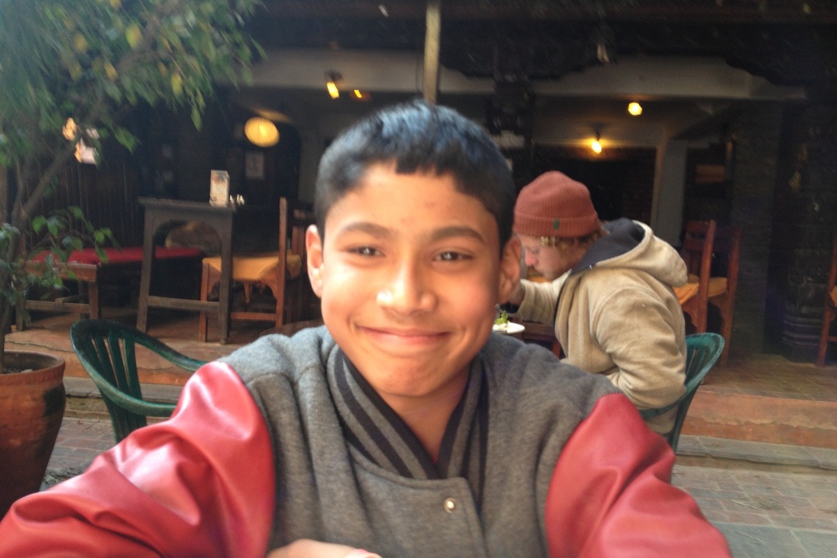 53716306_1609795543195216_r.jpeg
