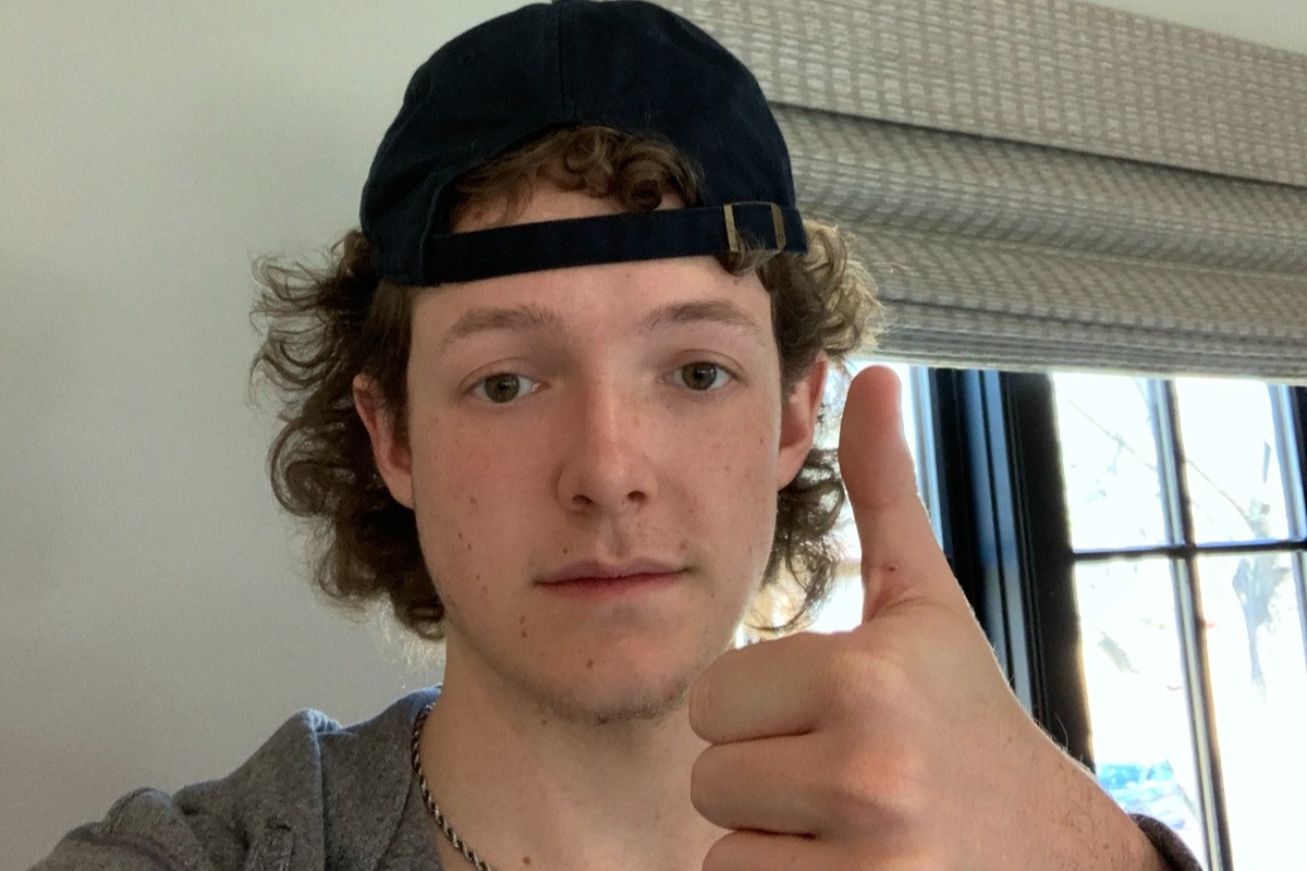 53895688_1610476155705783_r.jpeg