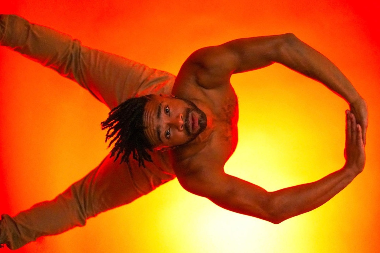 Help Derion recover stolen creative tools and car photo