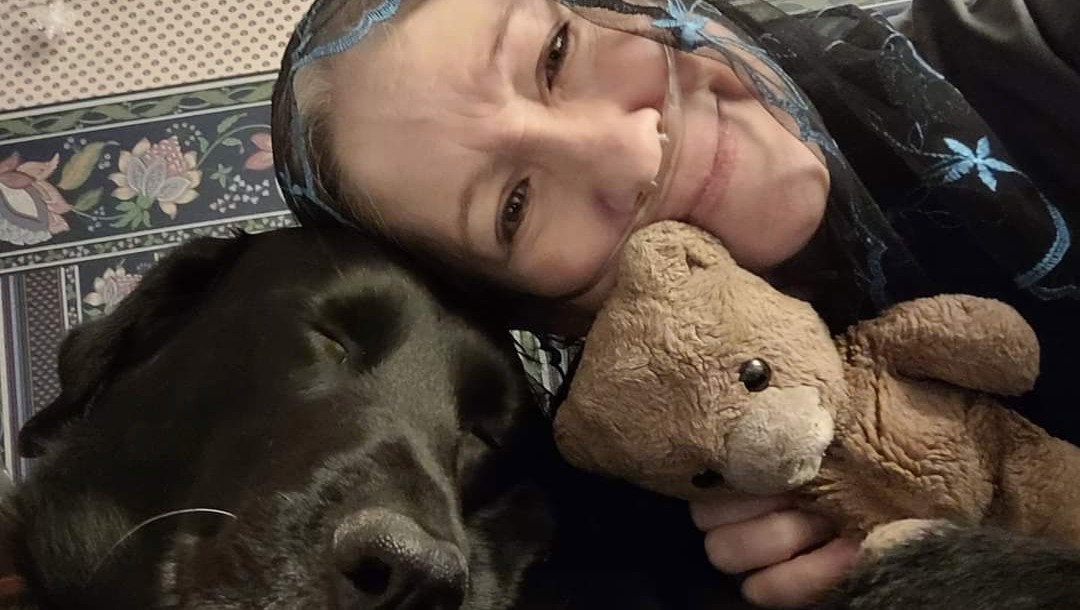 Please help Boo help his Momma out... photo