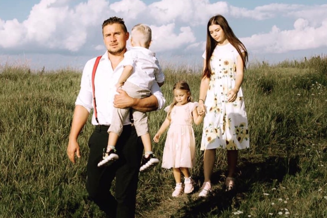 Fundraiser by Nataliia Kravchuk : For Daryna Shcherbook family and children