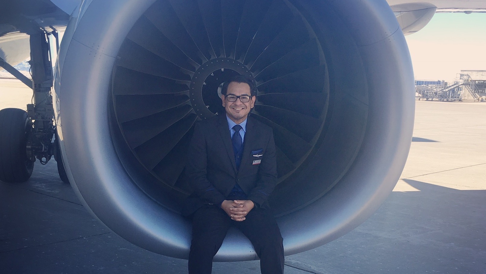 Help a flight attendant in need. photo