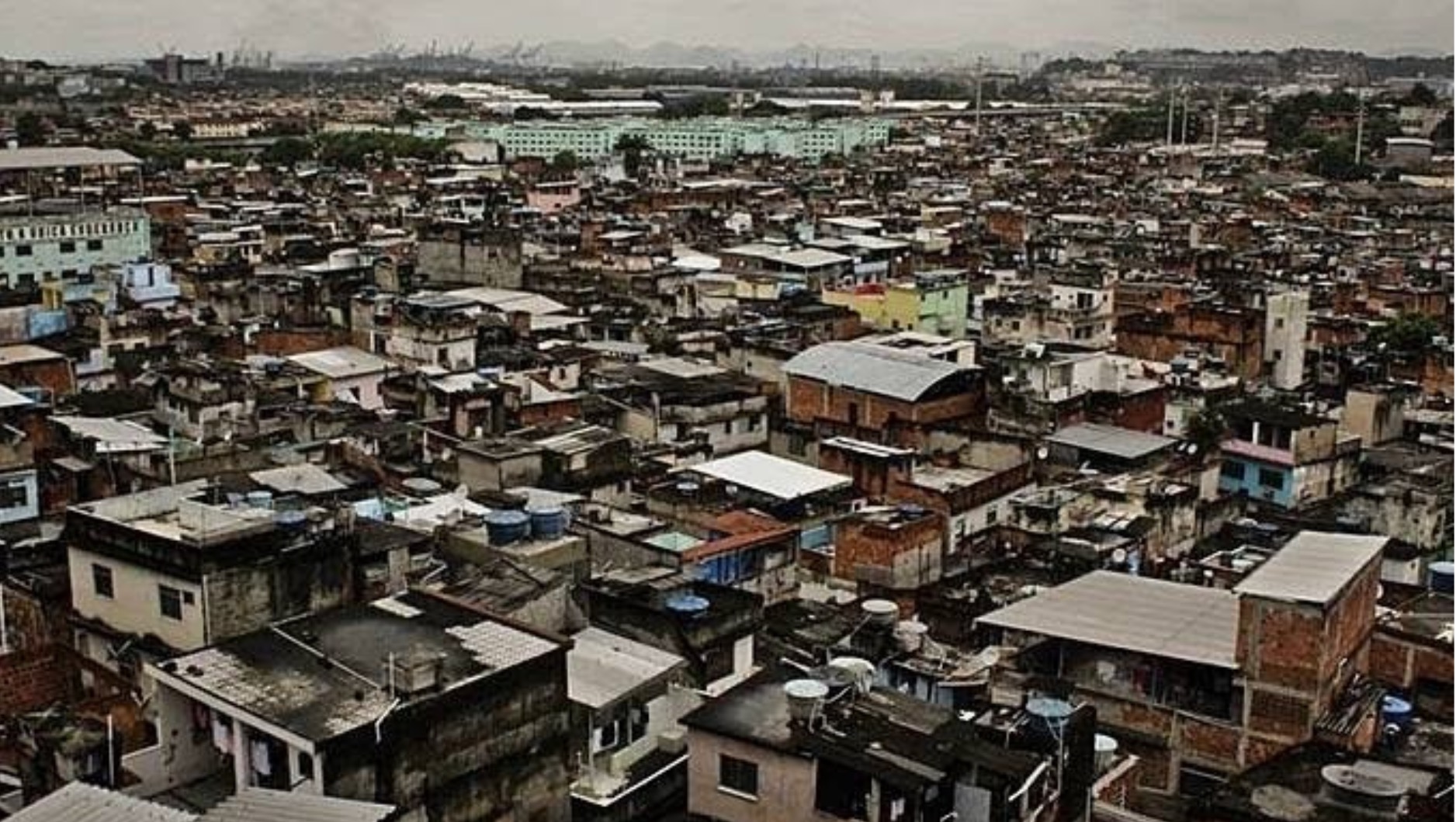 FH - A football pitch for the Jacarezinho favela