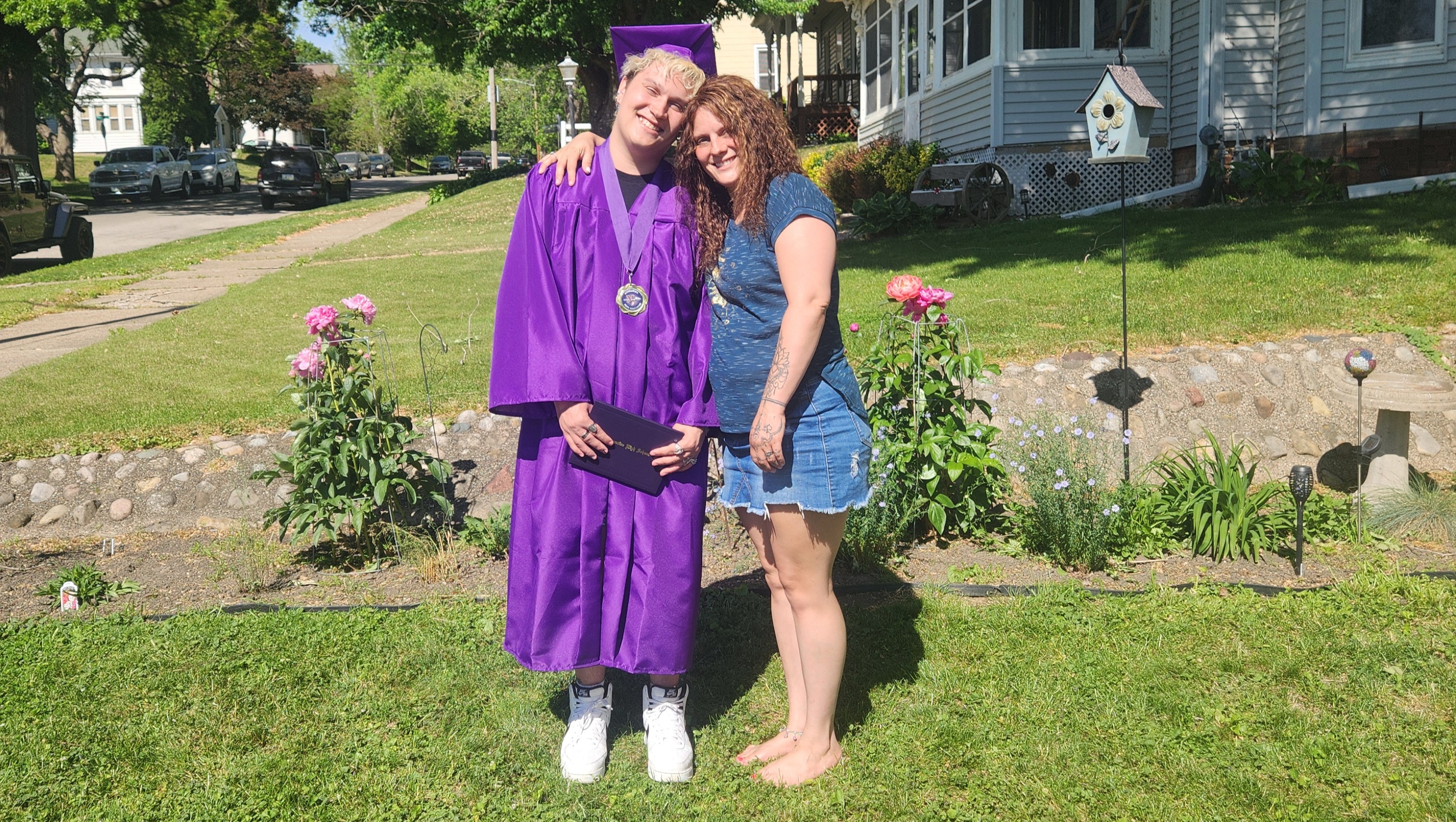 Breast cancer and financial hardship photo