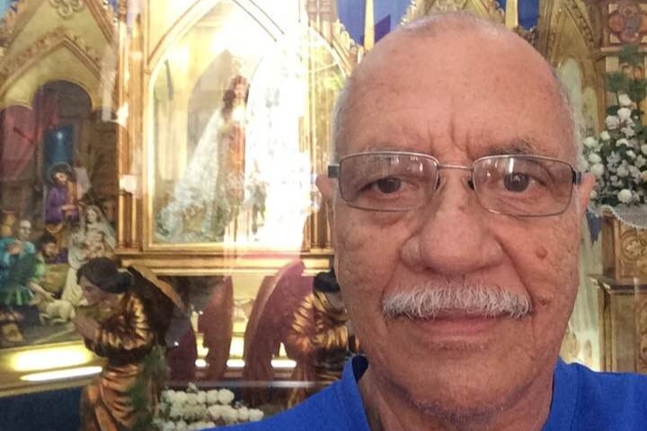 Armandito, su esposa e hijos te necesitan… photo