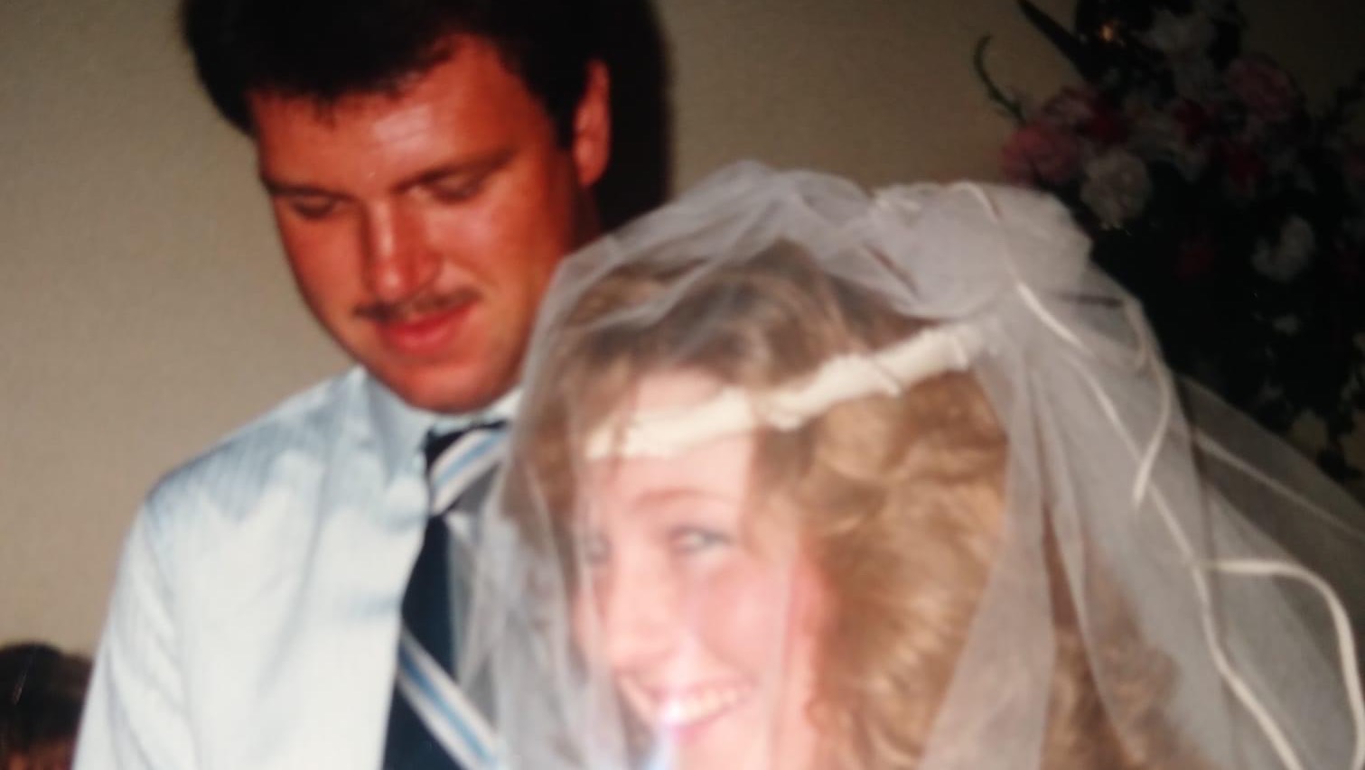 Help Christie lay Ray to rest photo