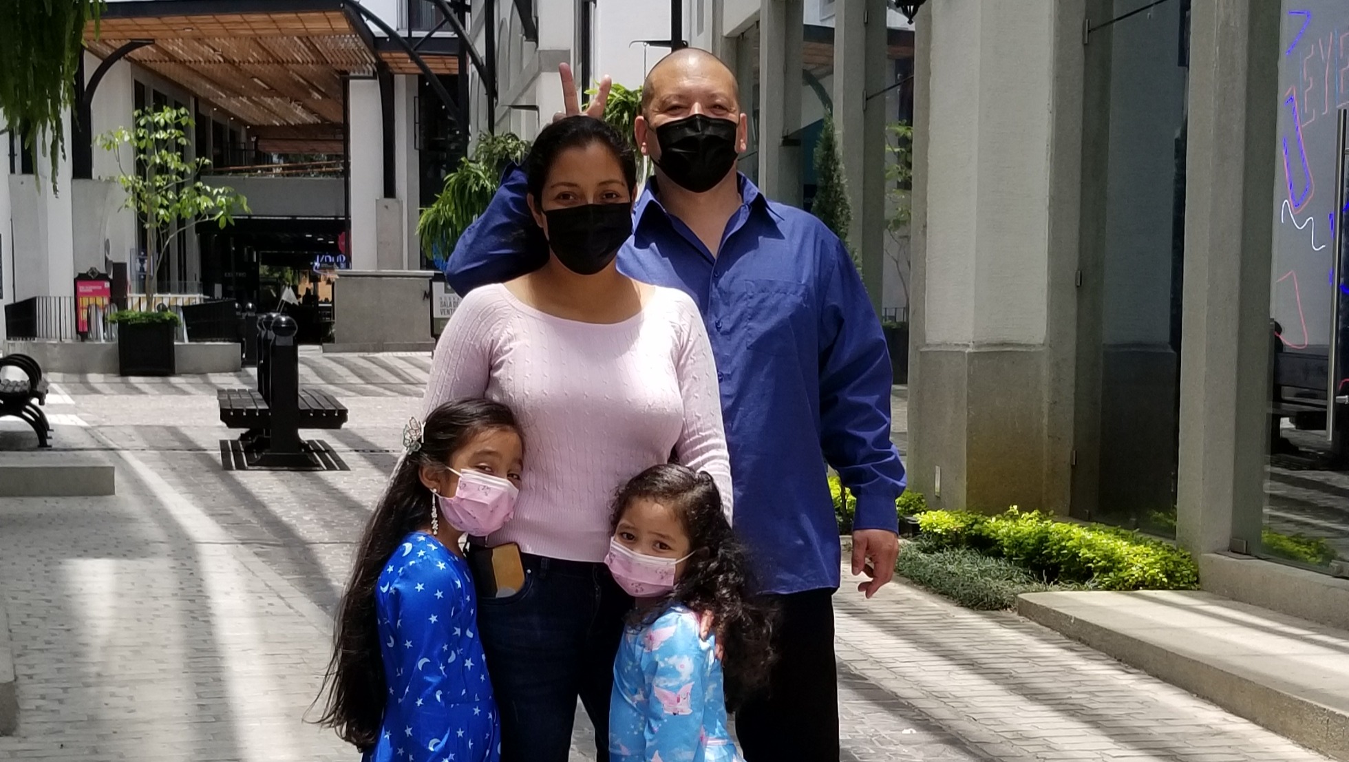 Help this Family with their Loss photo