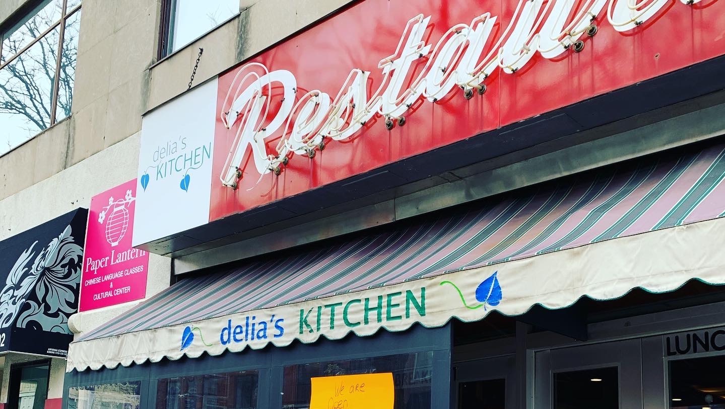 Fundraiser by Joyce ster Delia’s Kitchen needs our help!