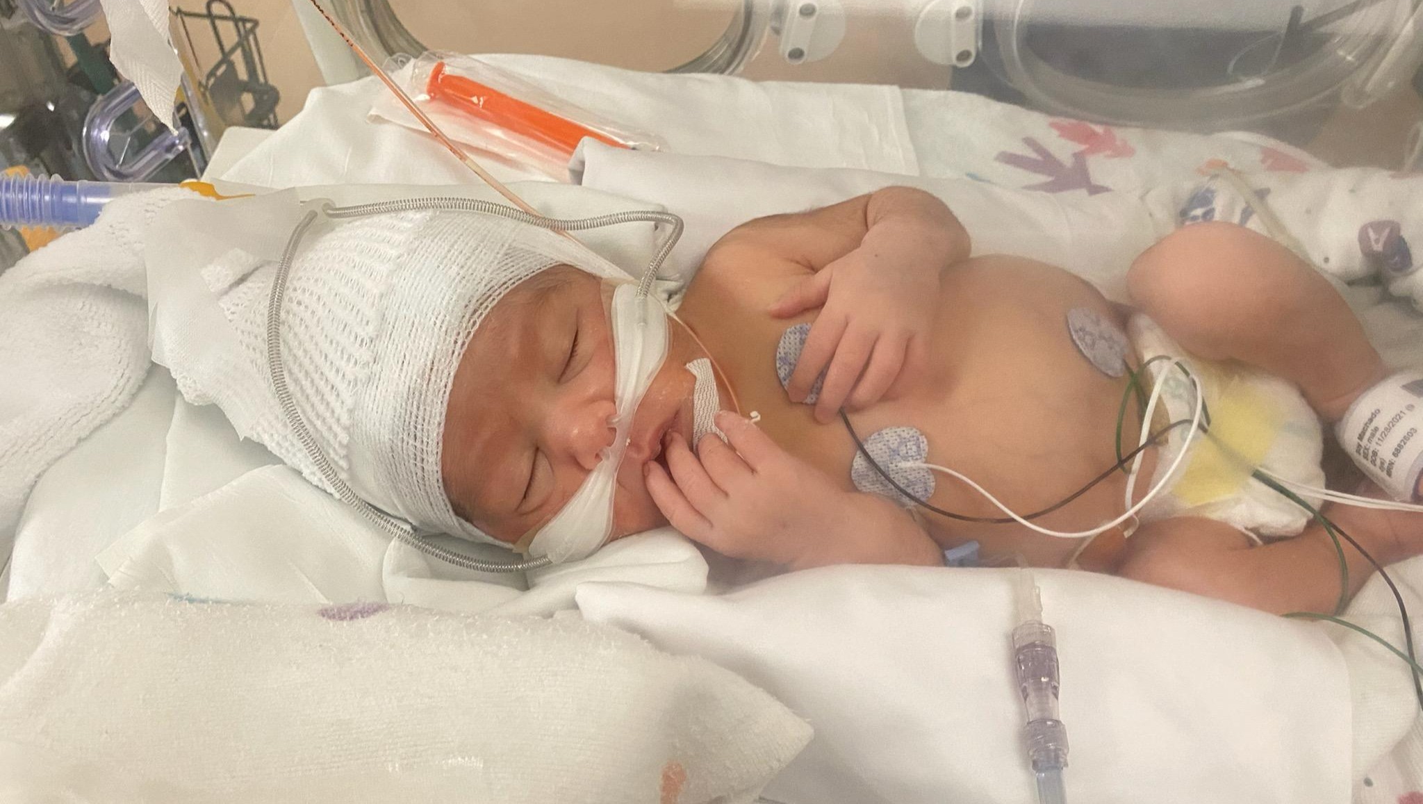 Help Liam's parents stay with him photo