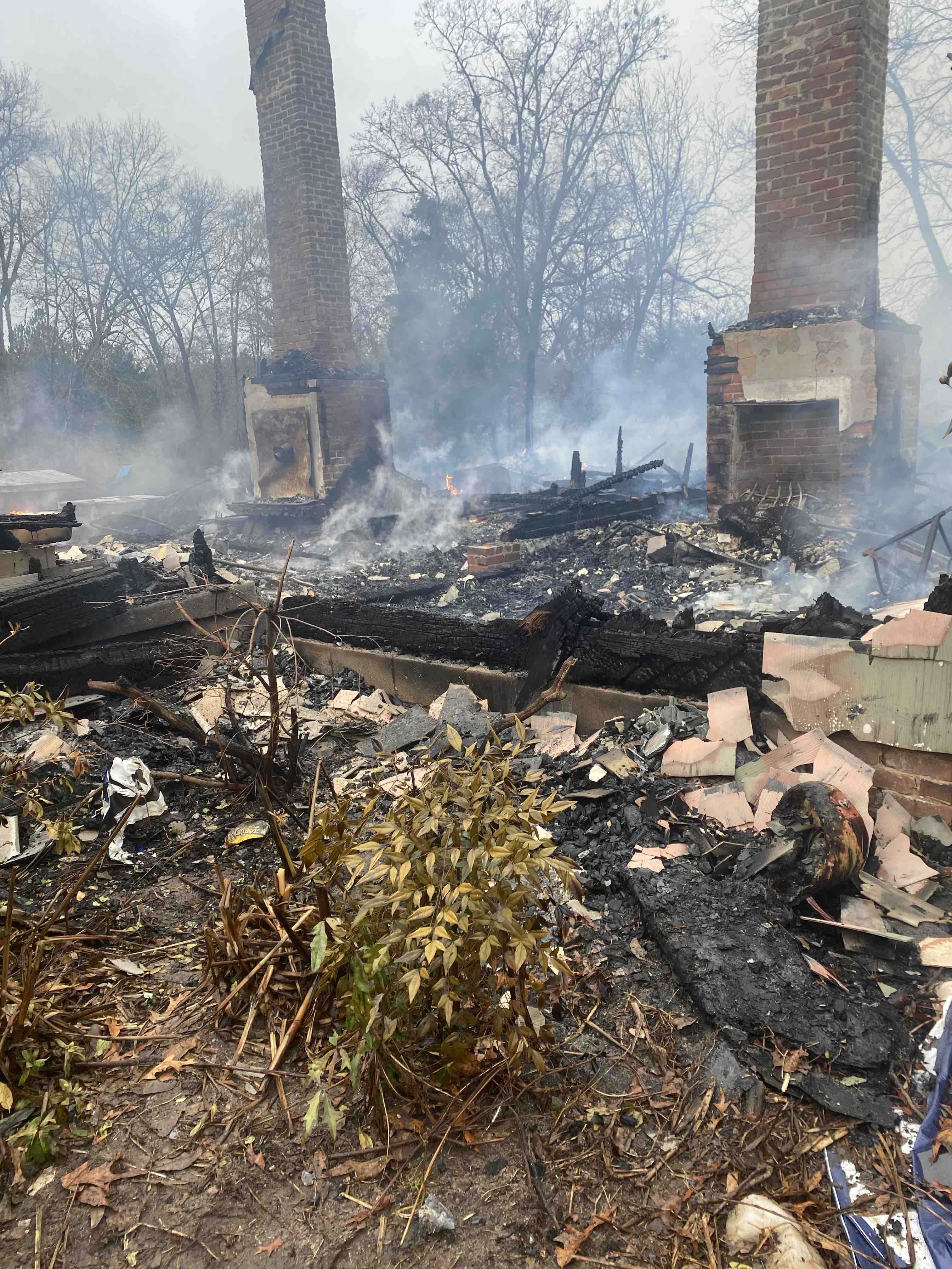 Fundraiser for Kevin Putman by Hailey Putman : Help my dad & his fiancé  after house fire