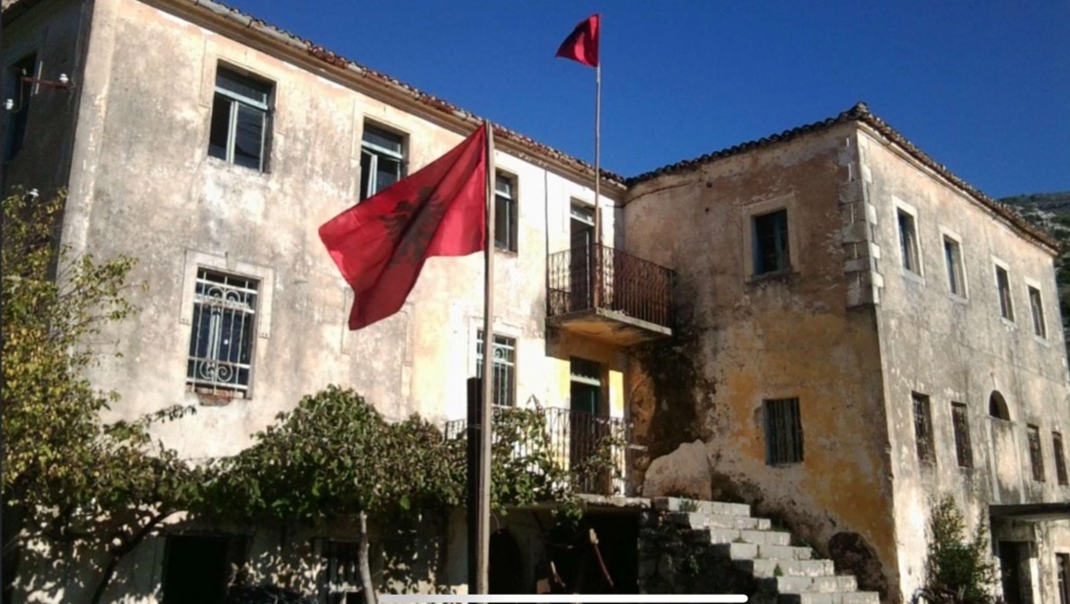Rikonstruksioni i Kullës së Bajraktarit Çun Mula photo