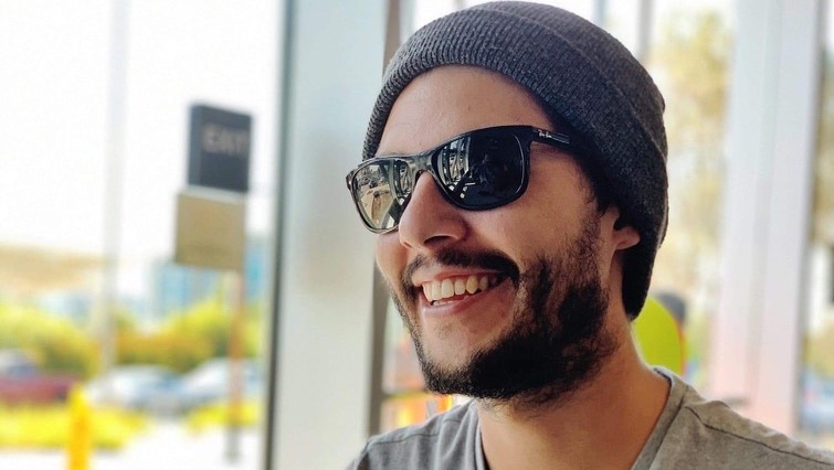 Help us give Jona a beautiful Celebration of Life photo