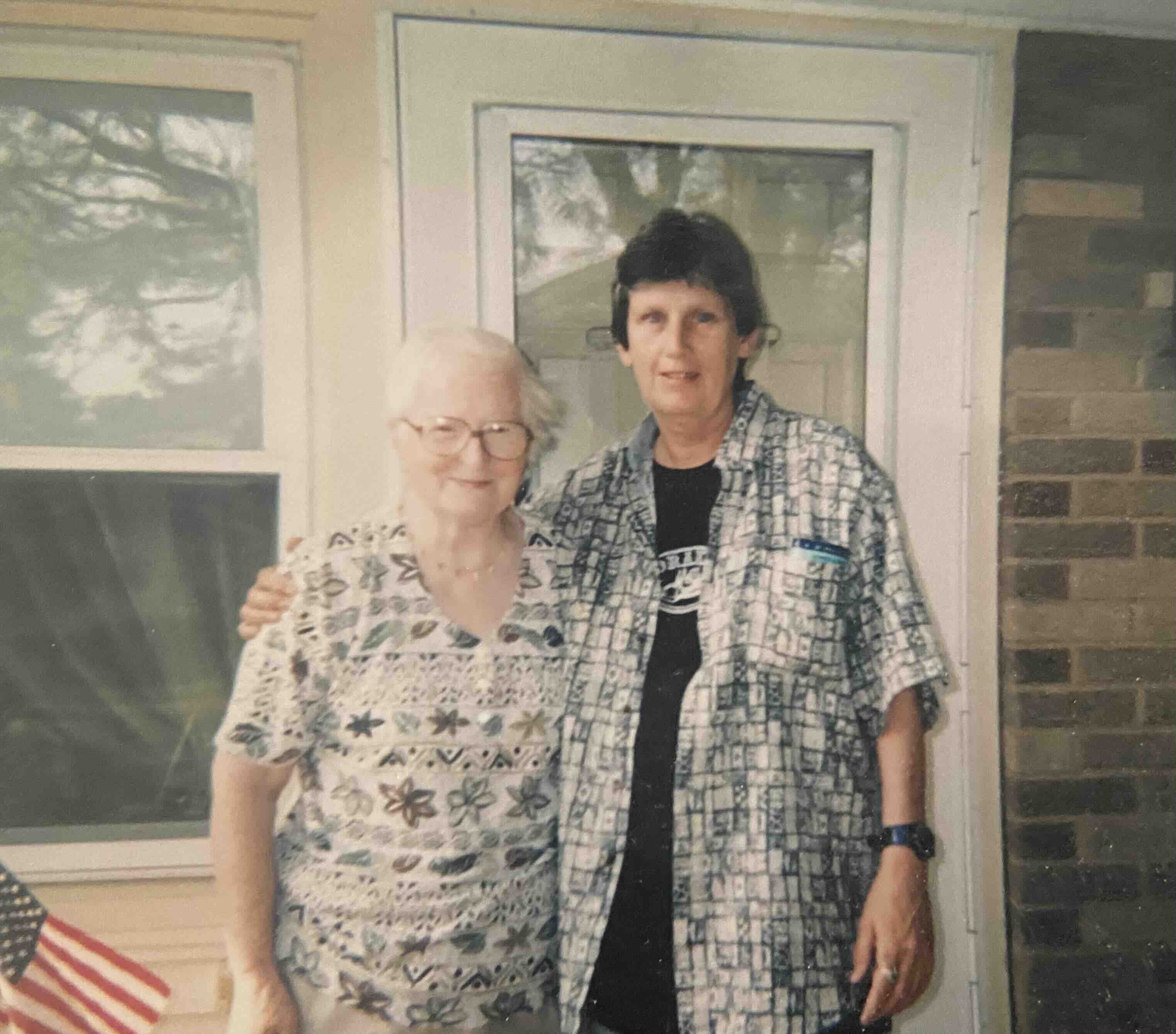 Rea Funeral Home In Sedalia Missouri - 4s2nwya