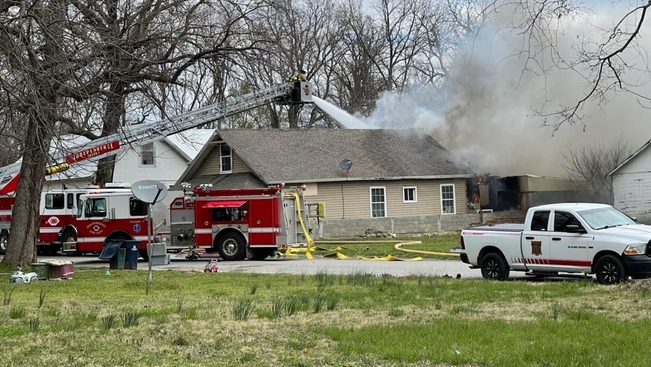 Fundraiser by Ever Villalobos : Help Sandra Rebuild After House Fire