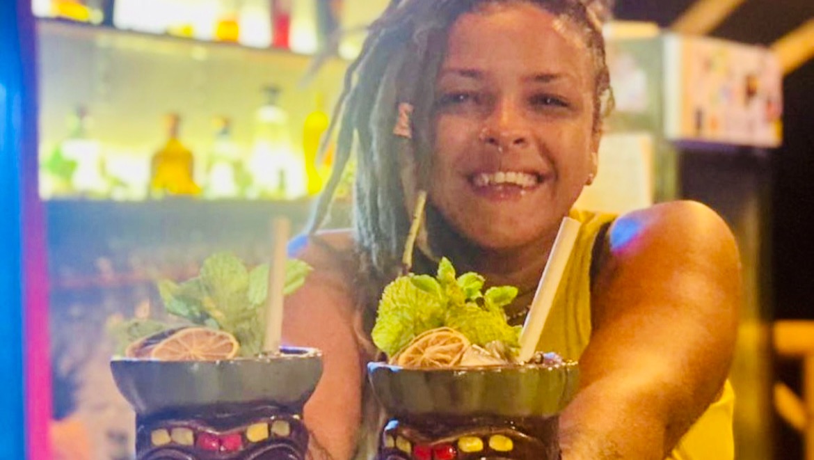 Fundraiser By Sabrina Shuttes Please Help Lola Return To Colombia