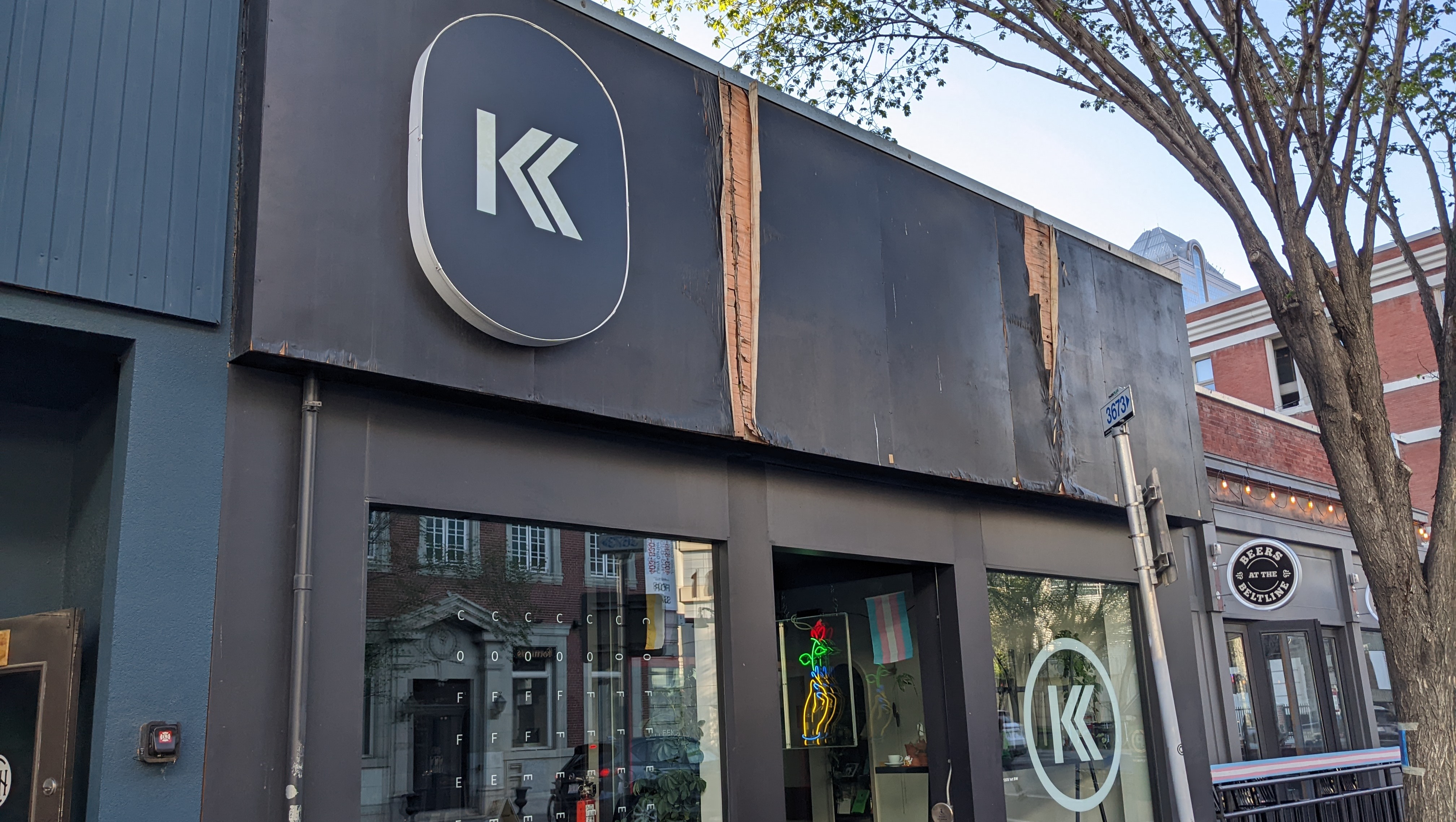 Kaffeeklatsch Needs a Lil Zhuzh photo