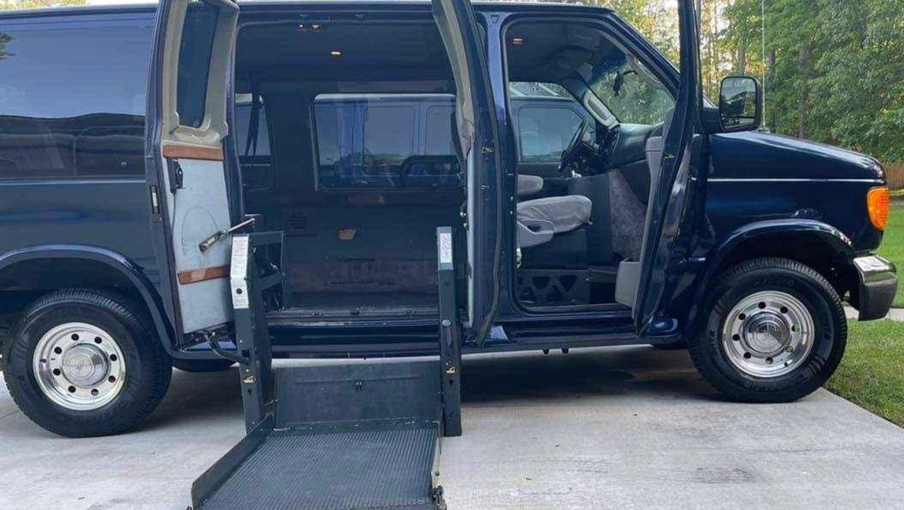 Fundraiser by Robert Freeman Purchase a wheelchair accessible van.