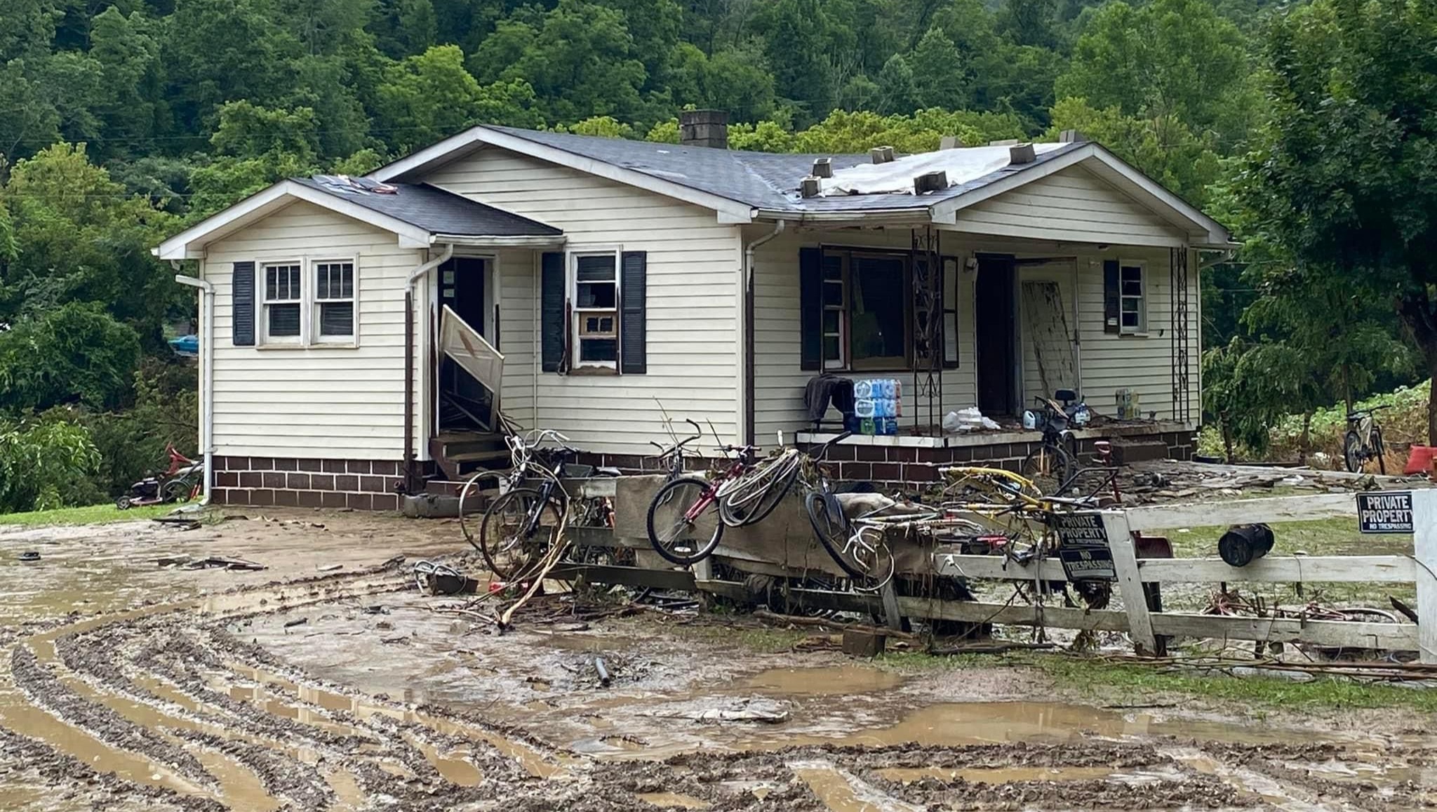 Fundraiser by Lindsay Marshall (Abbott) Help Robert recover from