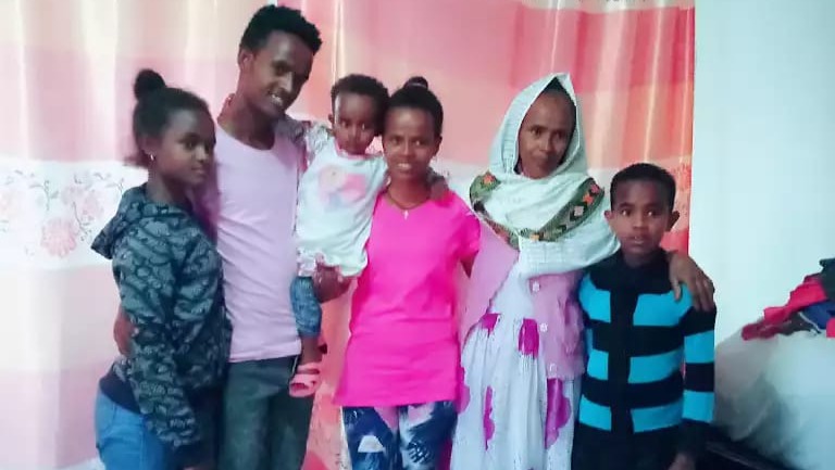 ጸገማ ክትነግር ዘይከኣለት ስድራቤት : Help a Family in Distress photo