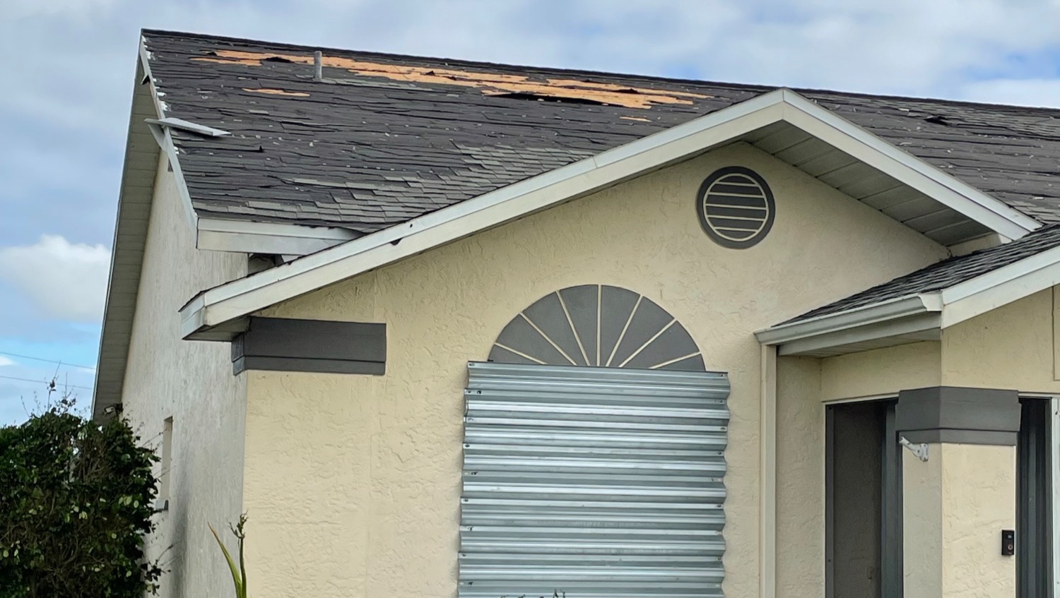 Fundraiser for Laurie Plue by Brian Dennis Plue Hurricane Ian Damage