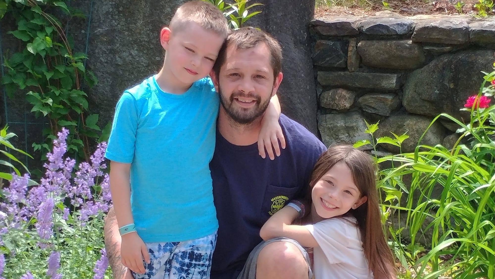 Help Timmy’s Family photo