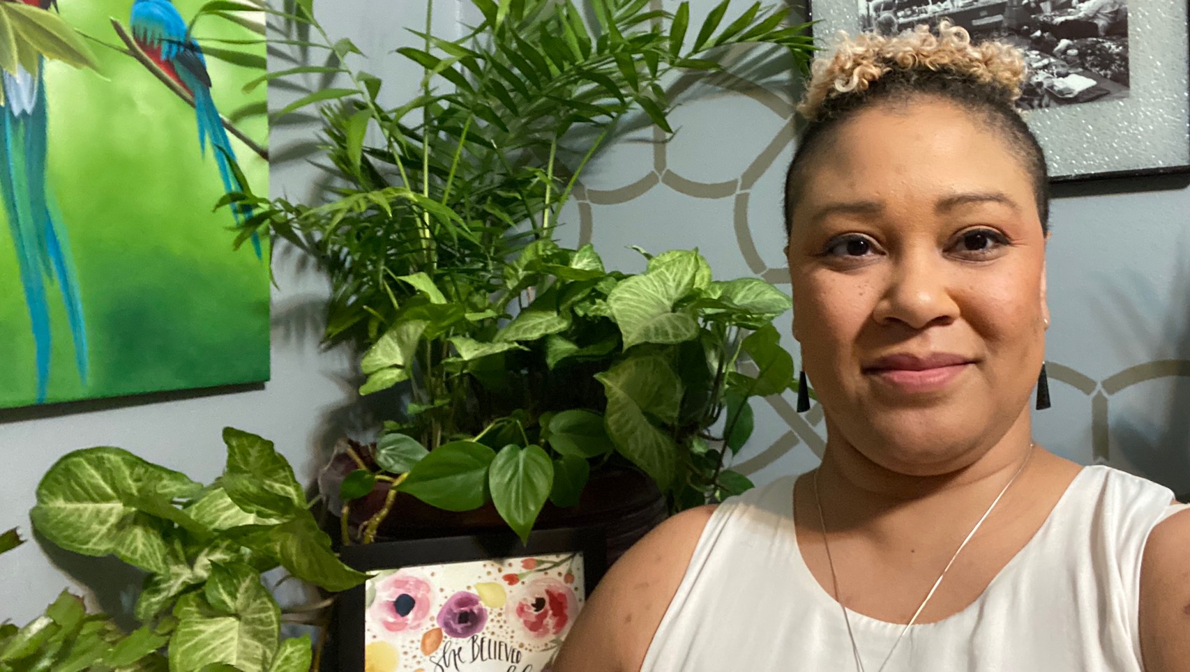 Fundraiser by Stephanie Henry : Home(less) for the Holidays