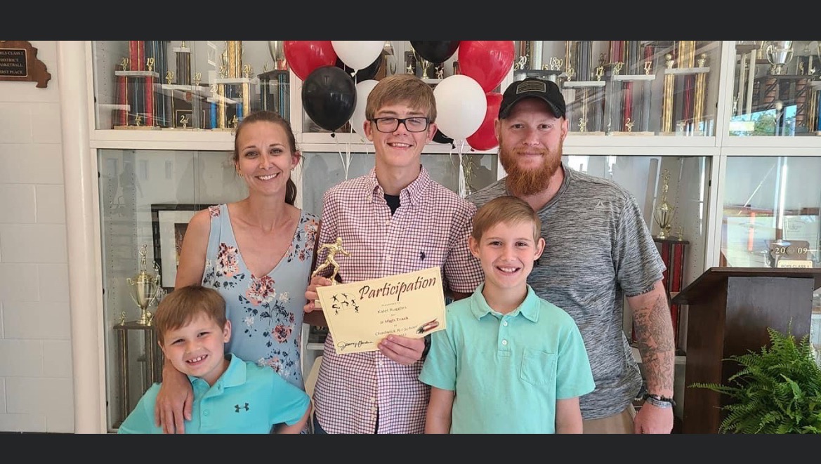 Jon Ruggles Family Fundraiser for Thomas Ruggles by Abby Bertoldie : The Ruggle’s Family.