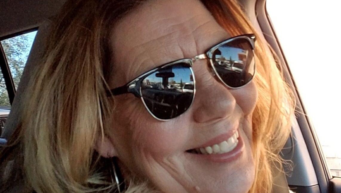 Help Donna get the cancer care she needs needs photo