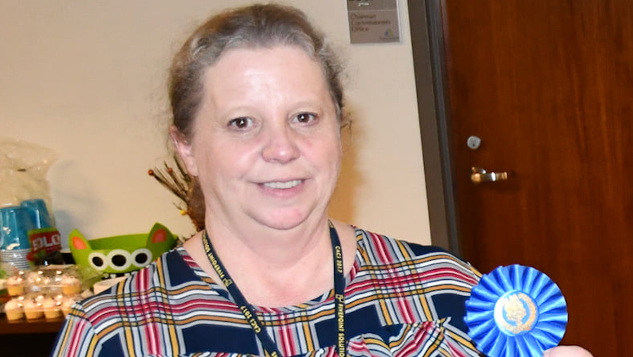 Fundraiser for CJ Gilsinger by Lindsay Mobley : Debi's Medical Expenses