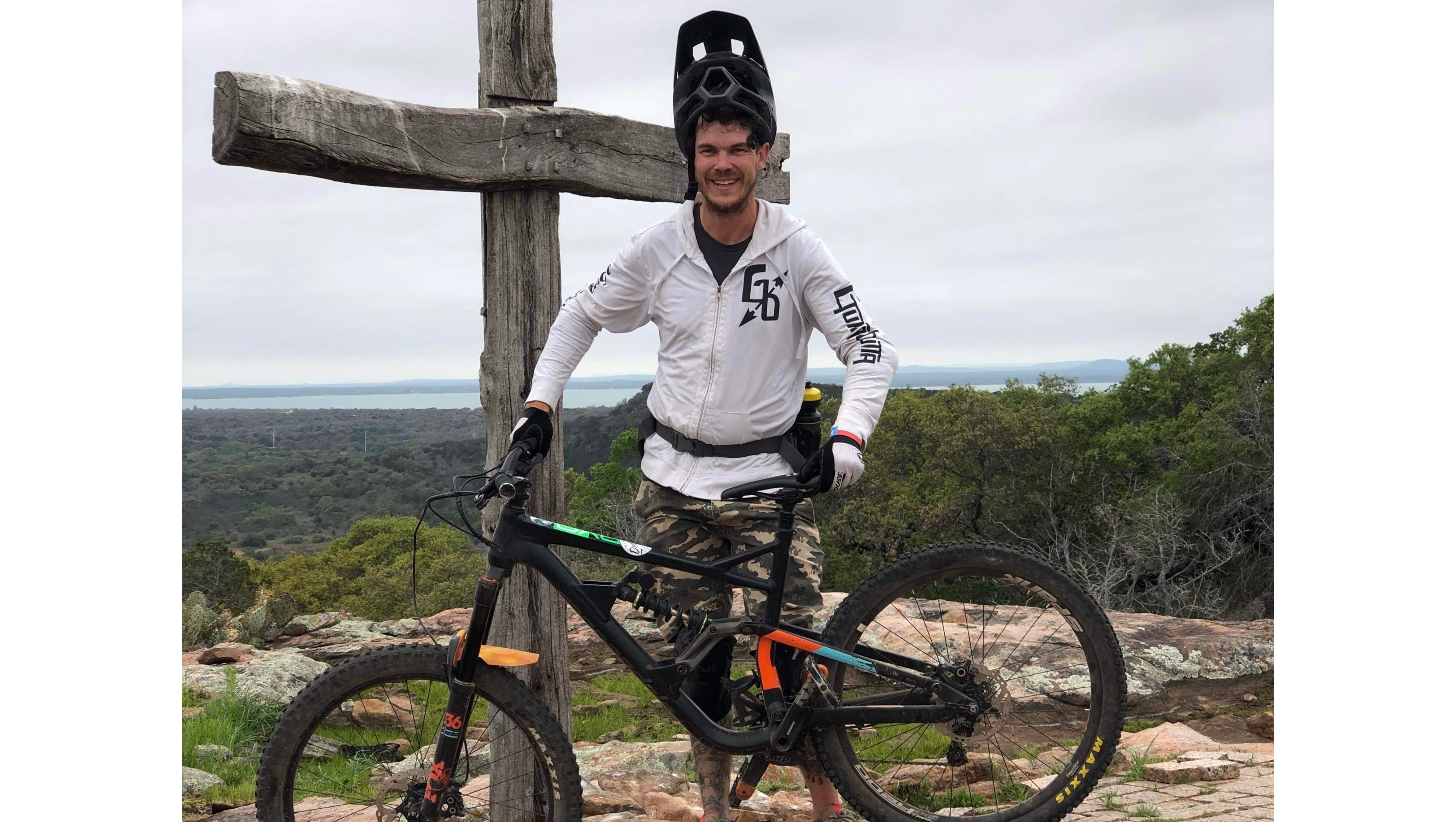 Fundraiser for Julieana Joiner by Amanda Williams Help TerraMongers