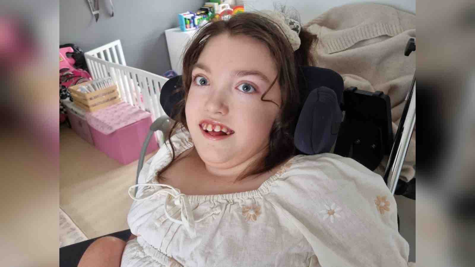 WHEELCHAIR ACCESSIBLE CAR FOR NARKIAH photo