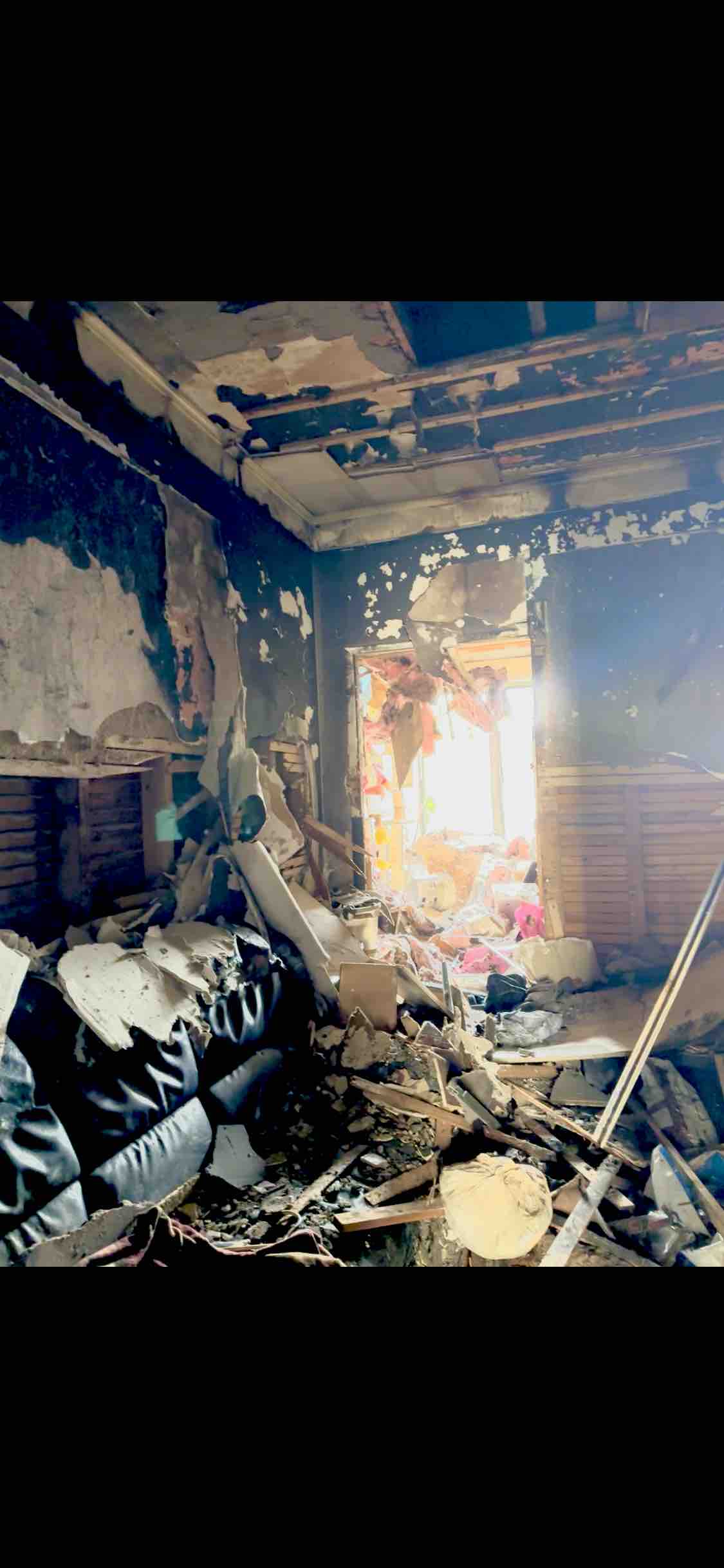 Help Crerlia & Calvin recovery fund photo