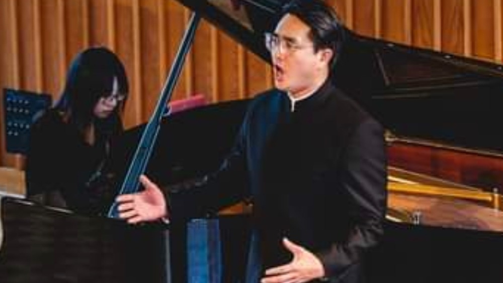 Fundraiser by SHAOFENG ZHENG : Support My Berlin Opera Academy Dream!