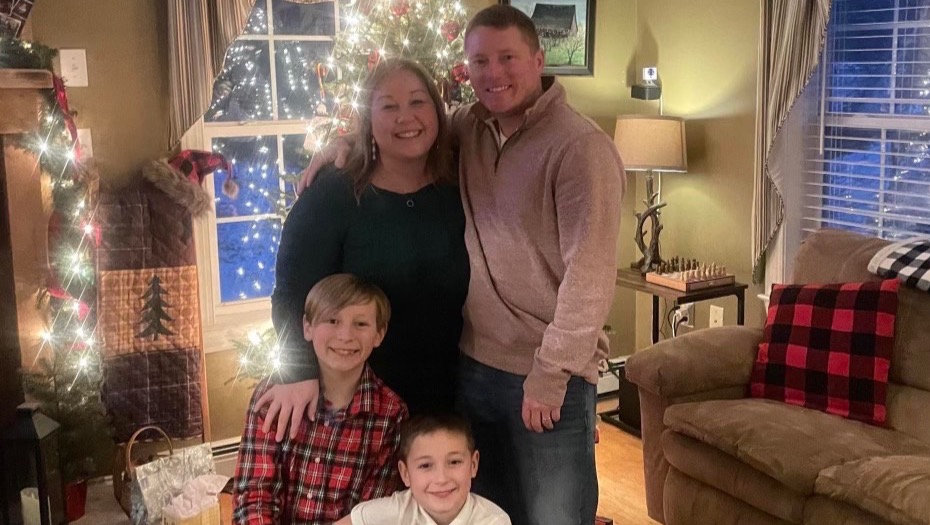 Support for the Holmes Family photo
