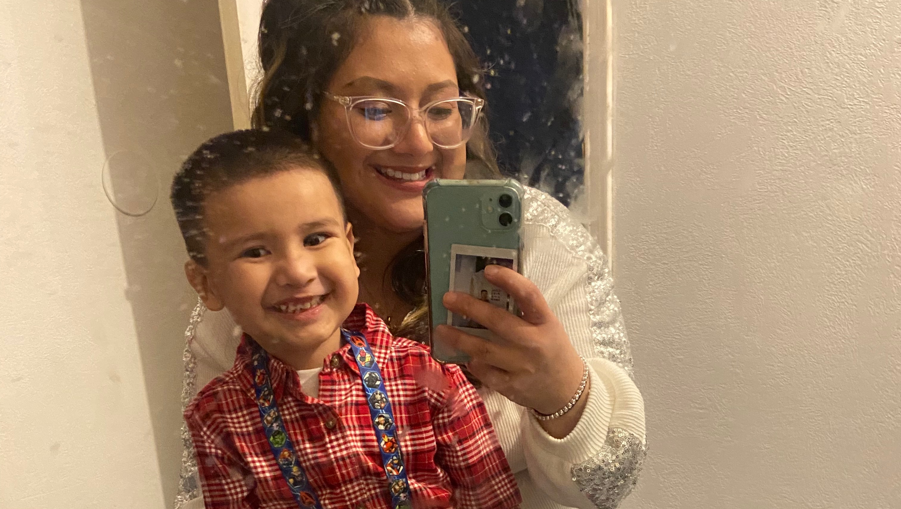 Yesenia have her kidney stone removed photo