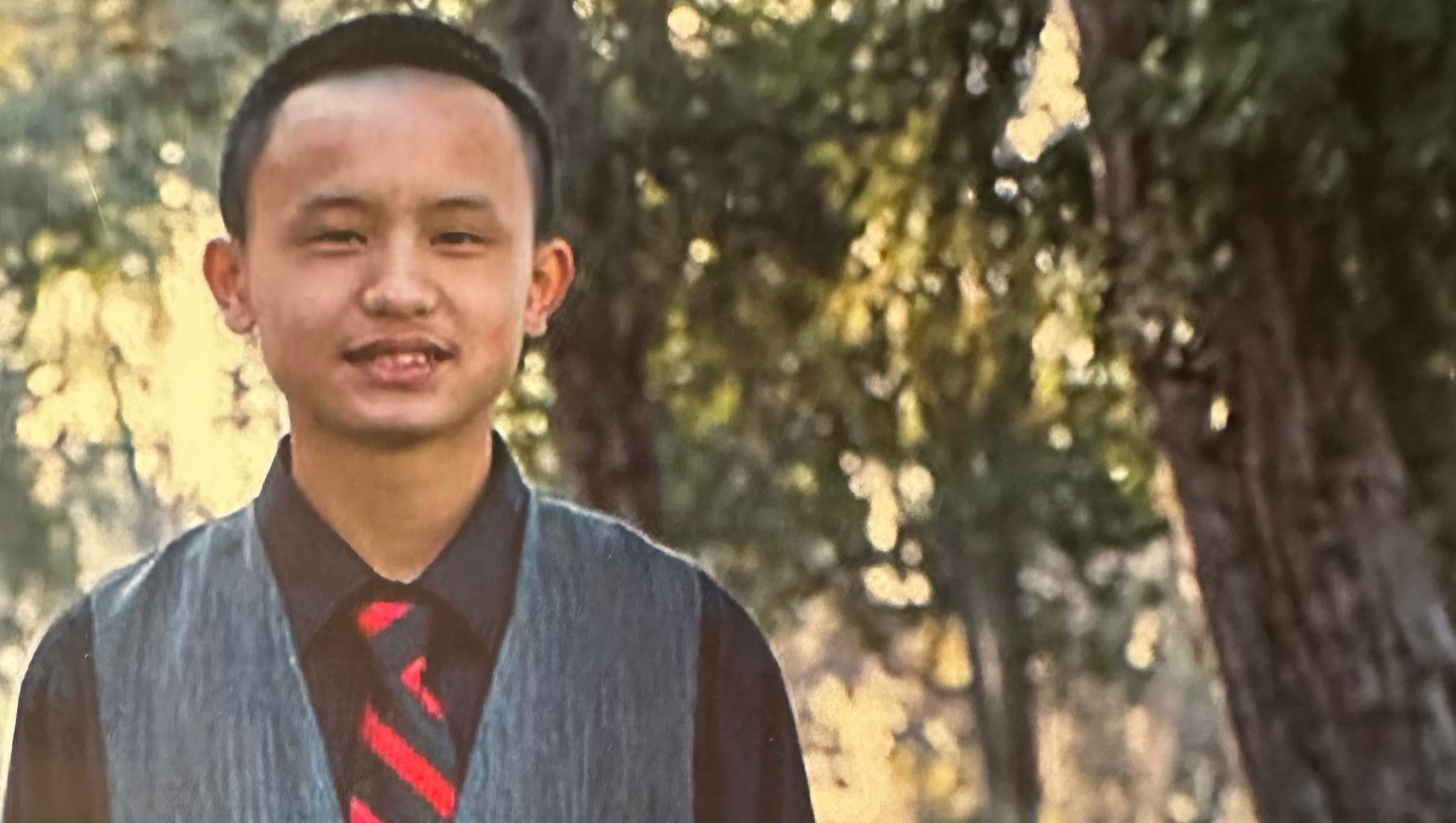 Fundraiser by Delila Yang Remembering Lee Lor Funeral Aid