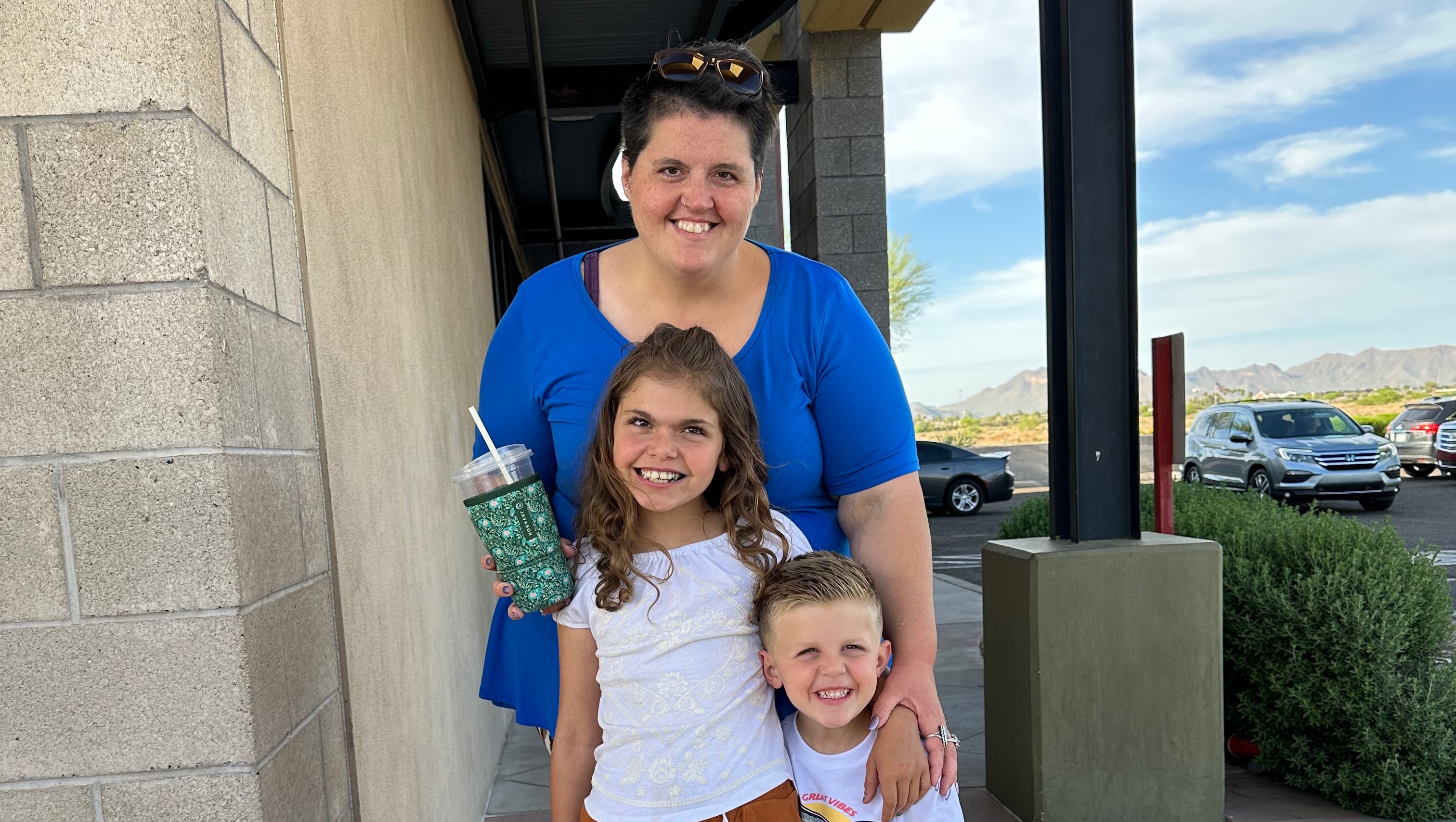 Support Megan's daughter and family photo