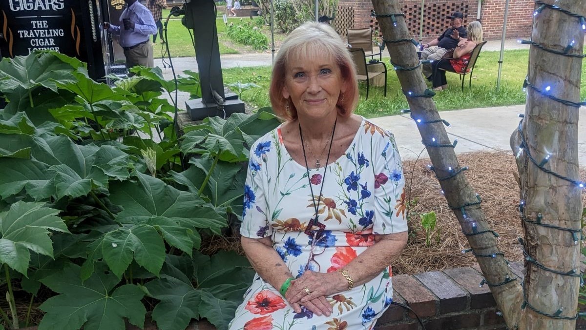 Help Linda Davis Pay For Melissa’s Funeral photo