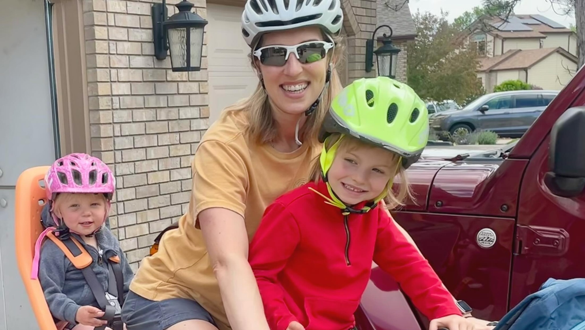 Be One of the 4,000 to Save Lauren's Life pinned link photo