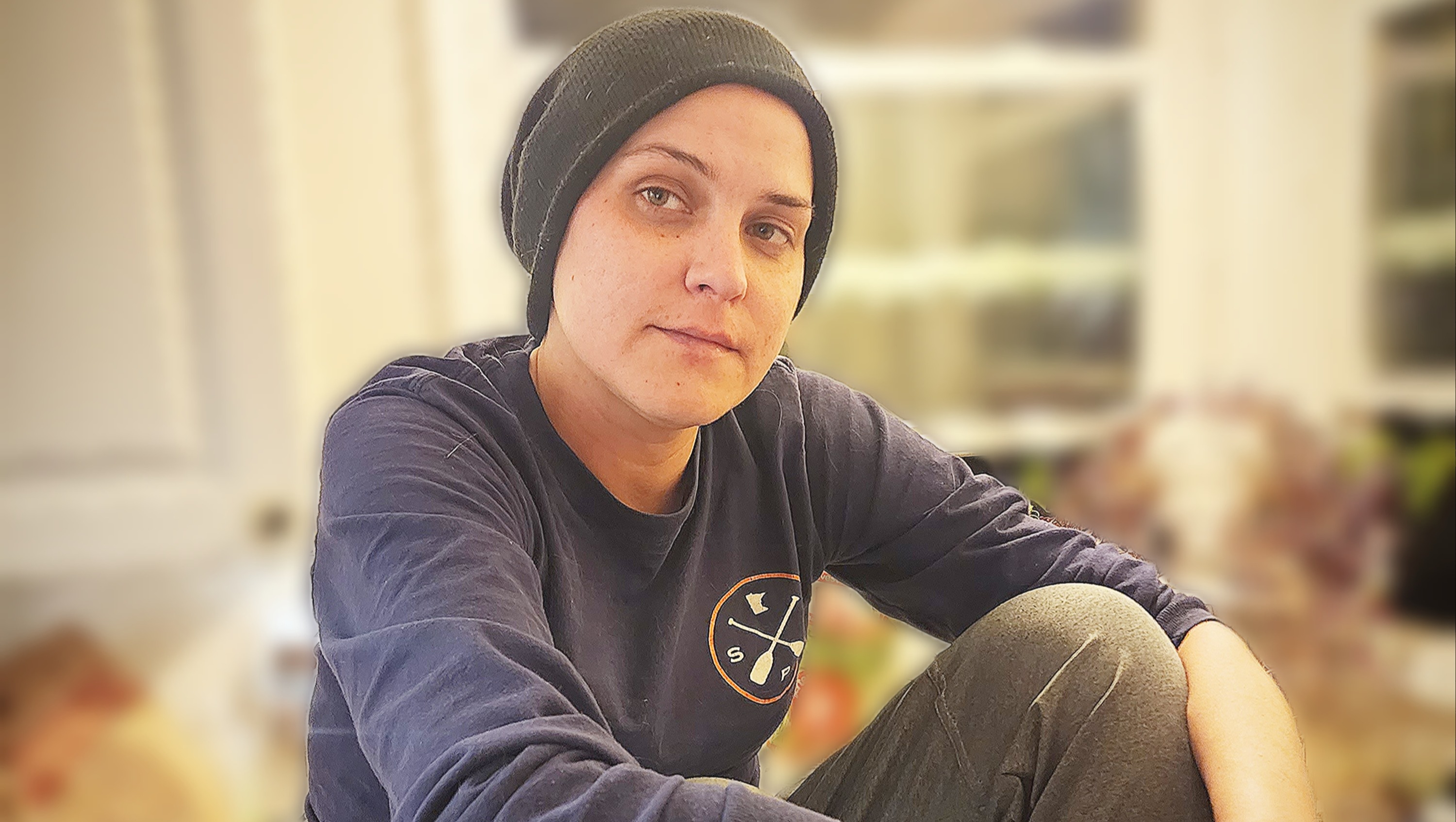 Unseen Photos: Glenda Lewis'S Cancer Journey - 7r6ny4l