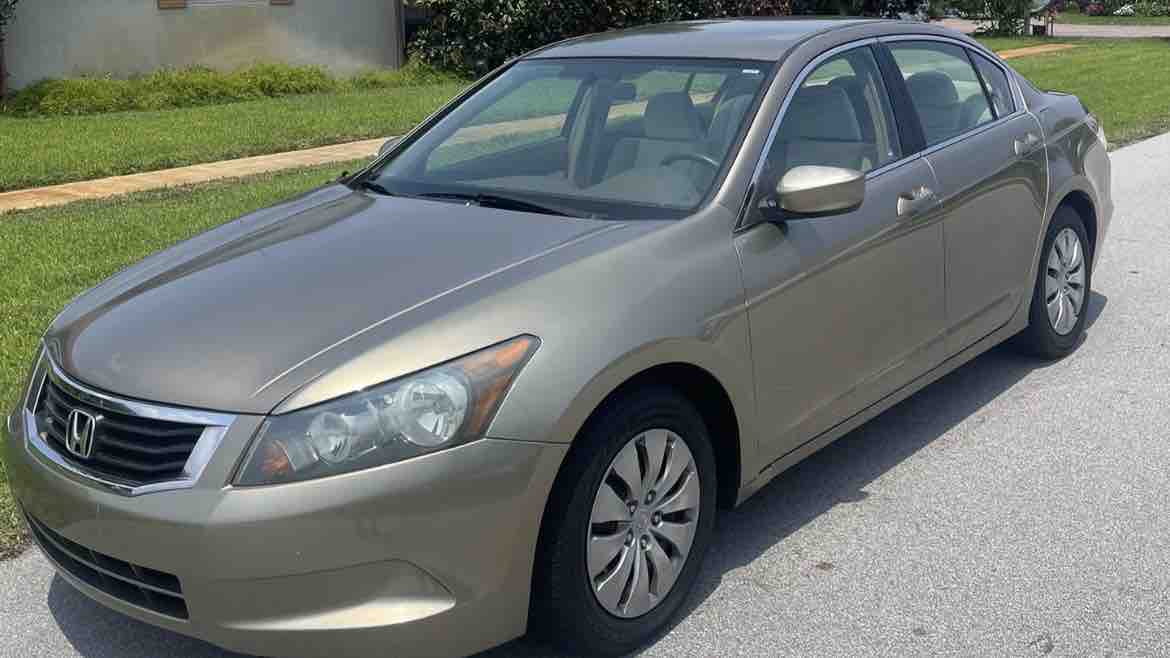 Donate to Homeless buying a car need help !, organized by Jahderian Smith