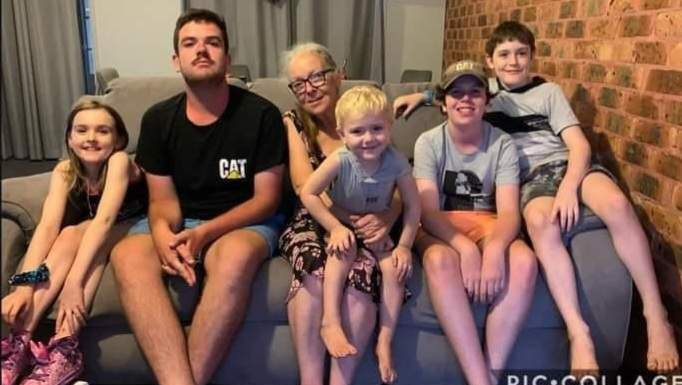 Help Jewel get back on her feet photo