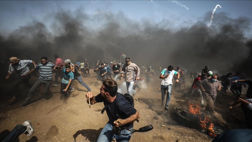 Report public figures supporting war crime to ICC photo