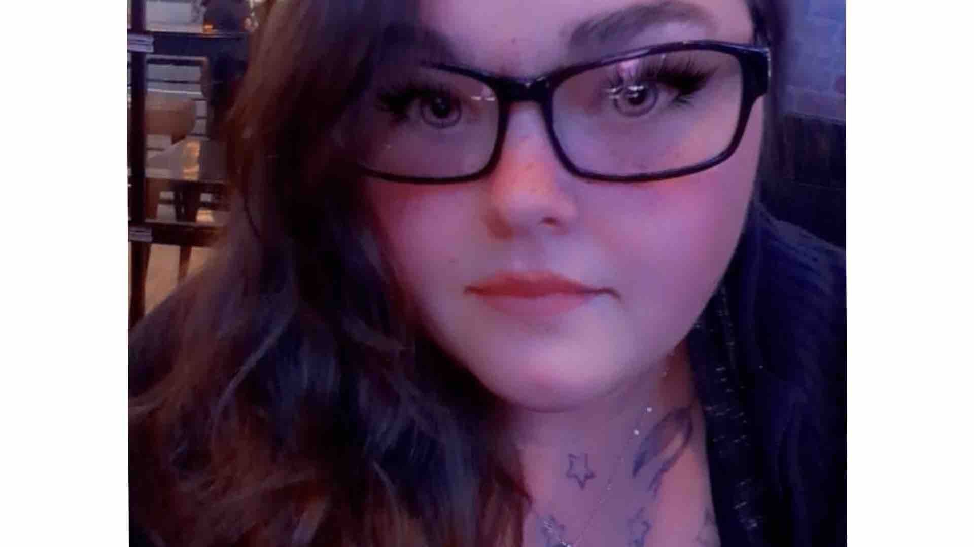 Help Macy lay to rest photo